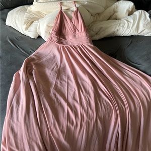 Pinkblush maternity dress size small NWT